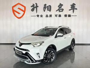 Toyota RAV4 2018 Бензин