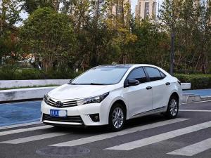 Toyota Corolla 2014 Бензин