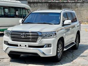 Toyota Land Cruiser Imported 2018 Бензин