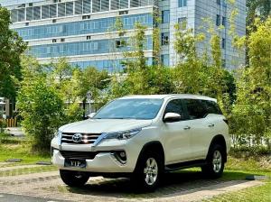 Toyota Fortuner 2018 Бензин