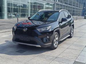 Toyota RAV4 2022 Бензин