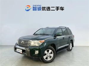 Toyota Land Cruiser 2013 Бензин