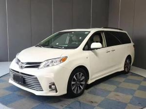 Toyota Sienna 2019 Бензин