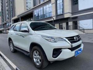 Toyota Fortuner 2019 Бензин