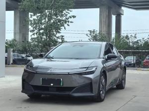 Toyota BZ3 2023 Электрический