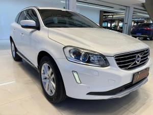 Volvo XC60 2017 Бензин