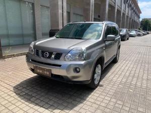 Nissan X-Trail 2010 Бензин