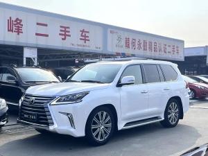 Lexus LX 2017 Бензин