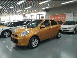 Nissan March 2015 Бензин