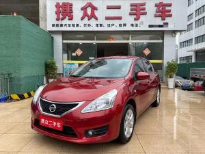 Nissan  Tiida 2016 Бензин