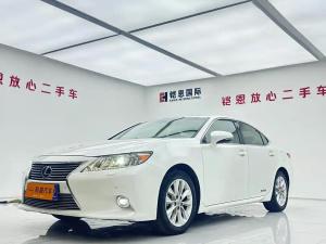 Lexus ES 2014 Гибрид