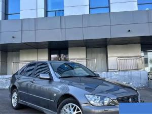 Lexus IS 2004 Бензин