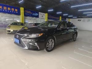 Lexus ES 2018 Гибрид