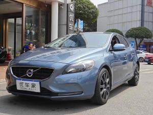 Volvo V40 2014 Бензин
