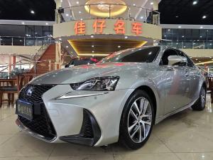 Lexus IS 2018 Бензин