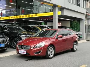 Volvo V60 2013 Бензин