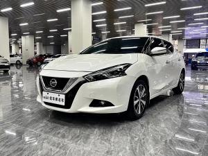 Nissan Bluebird 2020 Бензин
