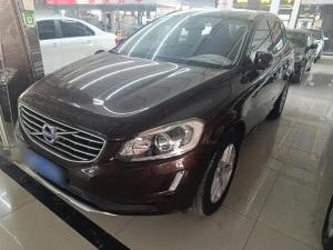 Volvo XC60 2018 Бензин