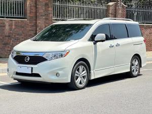 Nissan Quest 2017 Бензин