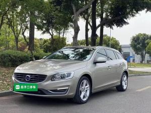 Volvo V60 2016 Бензин