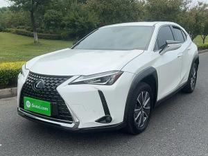 Lexus UX 2021 Электрический