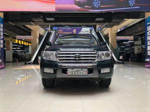Toyota Land Cruiser 2012 Бензин