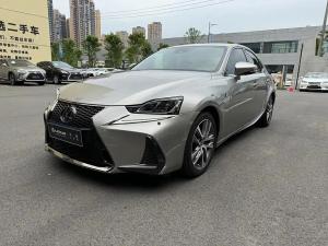 Lexus IS 2018 Бензин