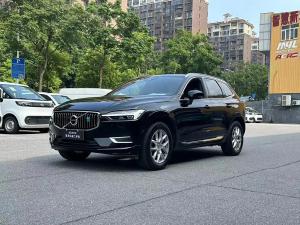 Volvo XC60 2021 Бензин