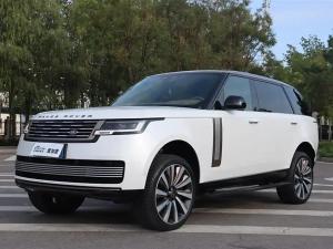 Land Rover Range Rover 2023 Бензин