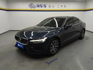 Volvo S60 2021 Бензин