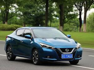 Nissan Bluebird 2019 Бензин