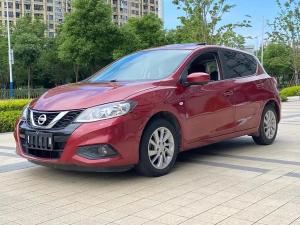 Nissan  Tiida 2017 Бензин