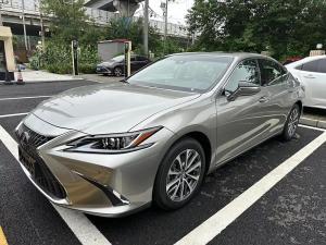 Lexus ES 2024 Гибрид