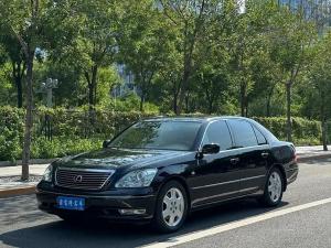 Lexus LS 2004 Бензин