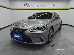 Lexus ES 2023 Гибрид