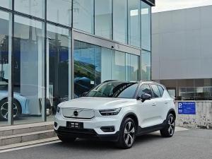 Volvo XC40 2021 Электрический