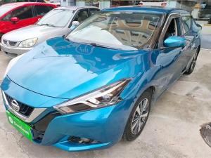 Nissan Bluebird 2018 Бензин