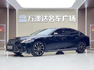 Lexus LS 2018 Бензин