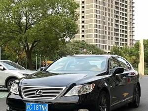 Lexus LS 2007 Бензин