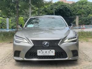Lexus LS 2021 Гибрид