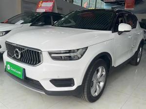 Volvo XC40 2021 Бензин