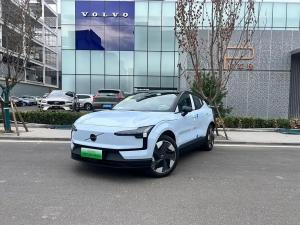 Volvo EX30 2024 Электрический