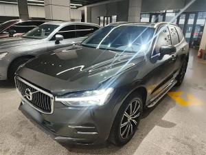 Volvo XC60 2021 Бензин