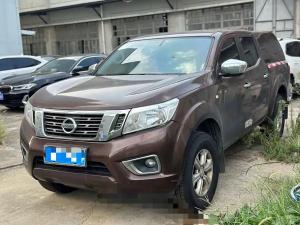 Nissan Navara 2018 Бензин