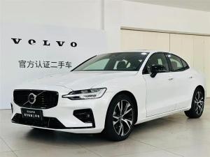 Volvo S60 2023 Гибрид