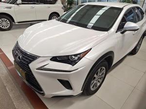 Lexus NX 2017 Бензин