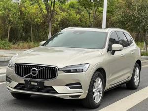 Volvo XC60 2021 Бензин