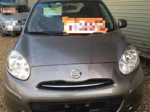 Nissan March 2012 Бензин