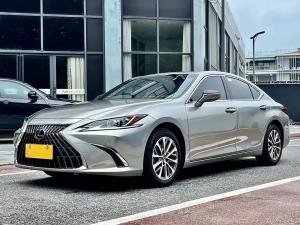 Lexus ES 2023 Бензин
