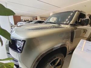 Land Rover Defender 2024 Гибрид